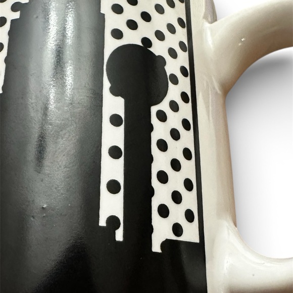 Vintage 1986 The Paradies Shops Dallas Skyline Mug - Picture 9 of 9